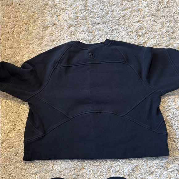 Lululemon Scuba Oversized Pullover *Wordmark EUC Size XS/S - Picture 6 of 6